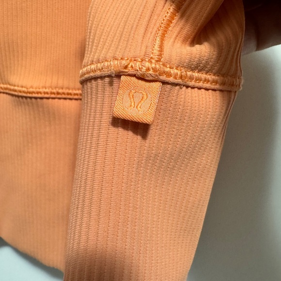 Lululemon Power Pivot Tank Rib - Picture 4 of 7